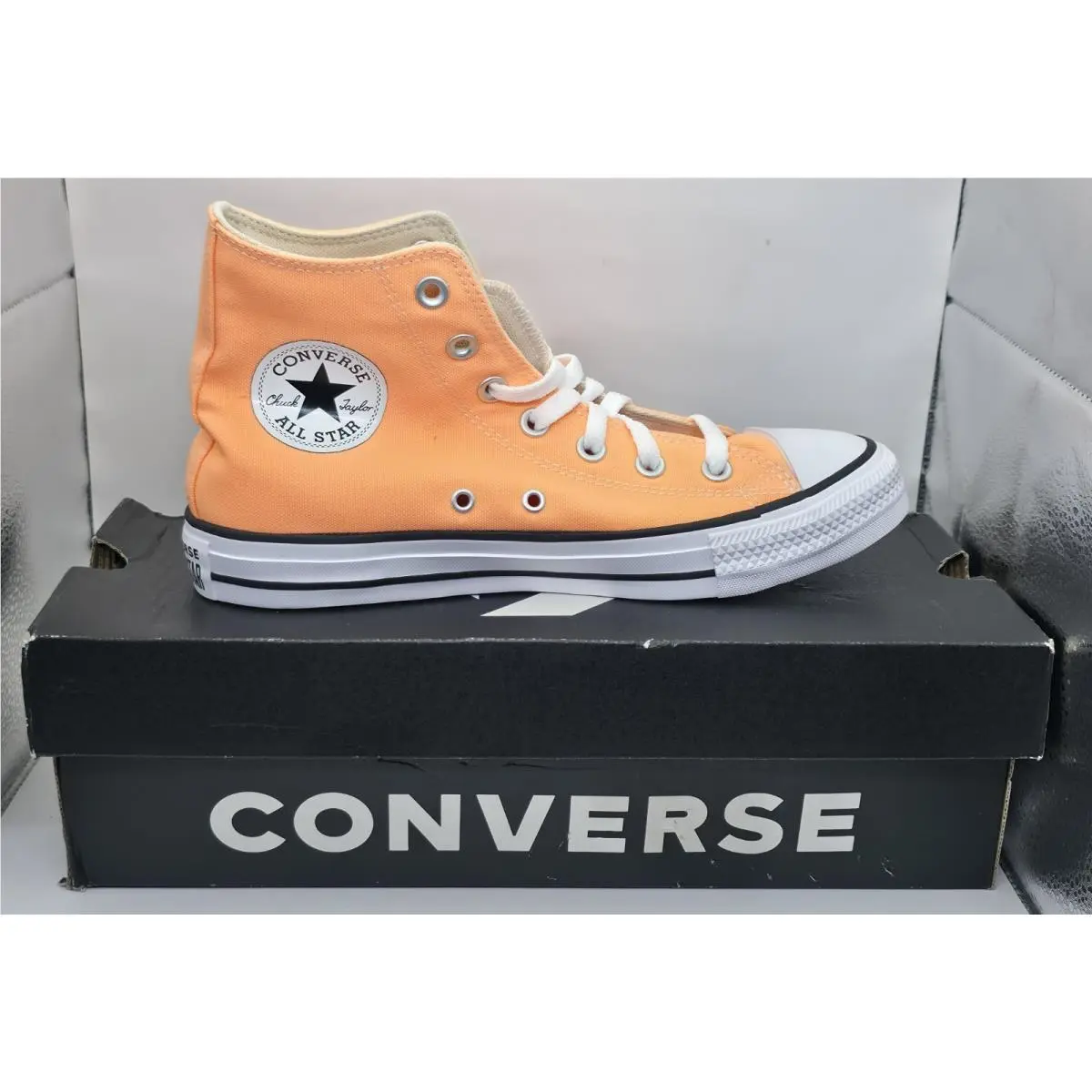 Converse Chuck Taylor All Star High Canvas Sneakers Peach Beam A04392F sz.6