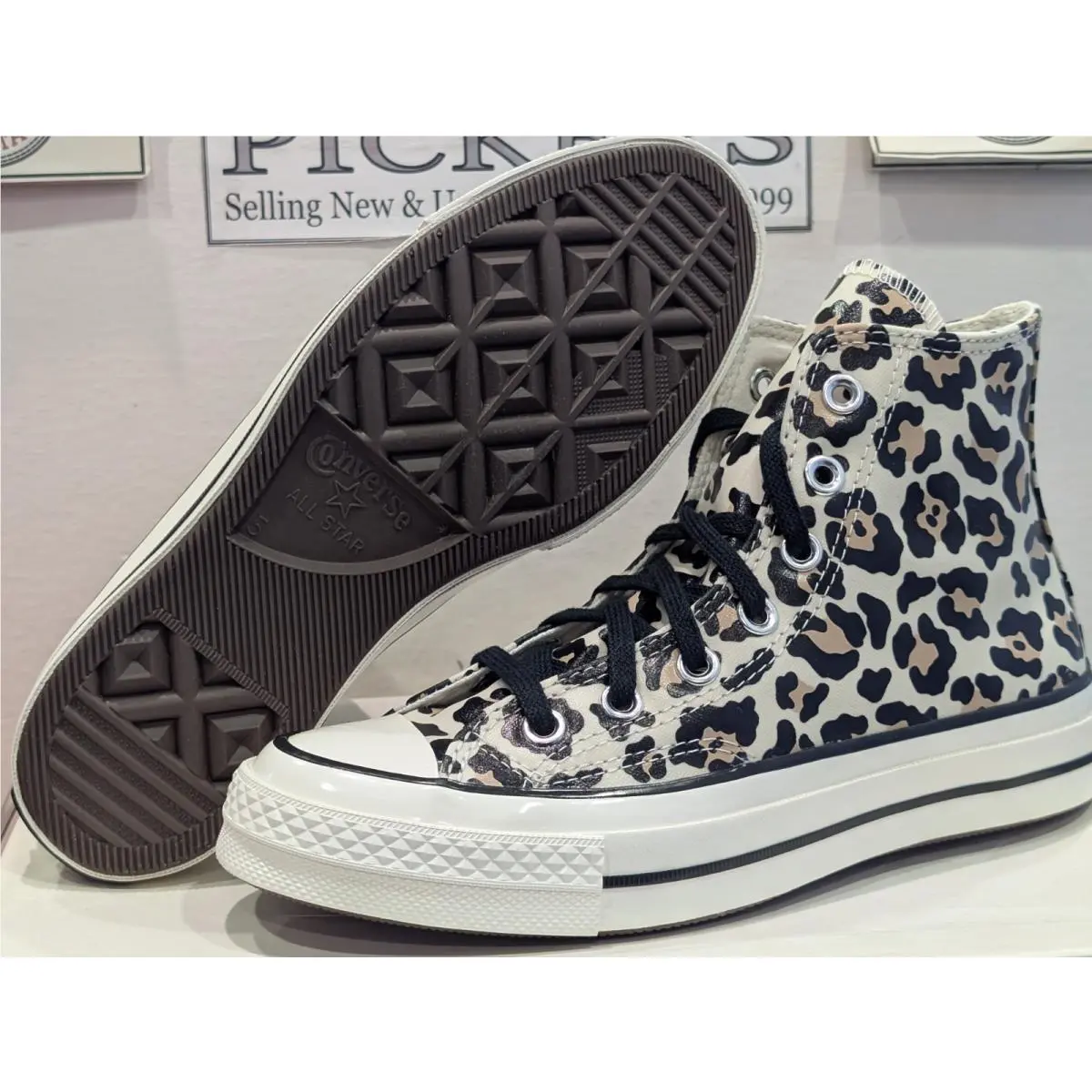 Converse shoes - Converse Chuck 70 Hi - Chuck - A13436C - White / Leopard Print, Manufacturer: Egret / Light Fawn - Black (UPC: 194435347097) 22
