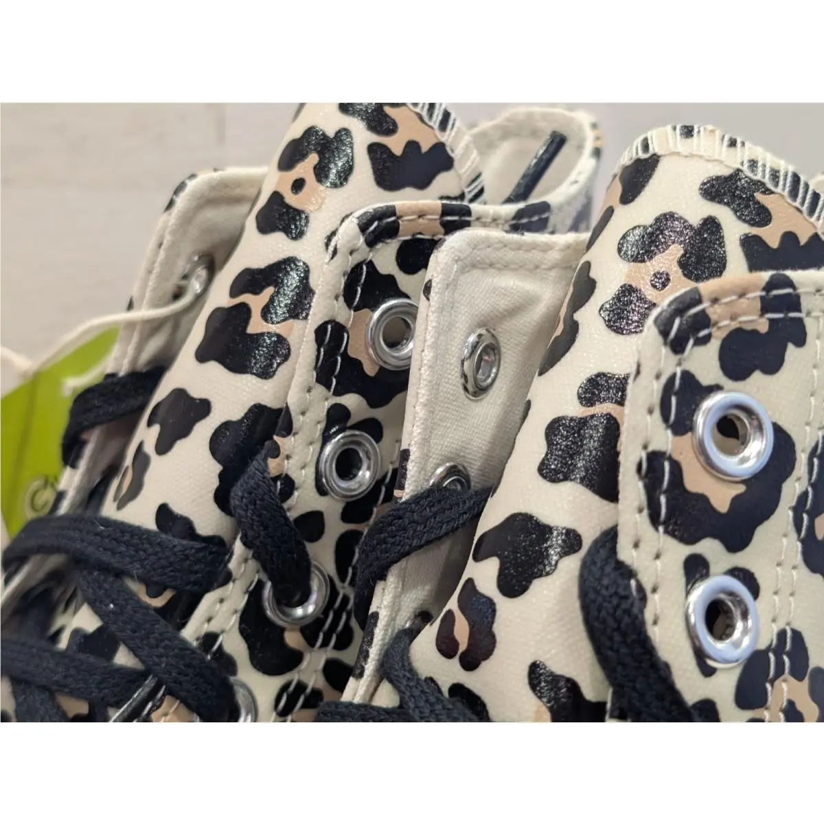Converse shoes - Converse Chuck 70 Hi - Chuck - A13436C - White / Leopard Print, Manufacturer: Egret / Light Fawn - Black (UPC: 194435347097) 1