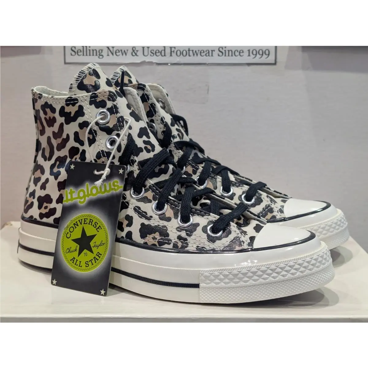 Converse shoes - Converse Chuck 70 Hi - Chuck - A13436C - White / Leopard Print, Manufacturer: Egret / Light Fawn - Black (UPC: 194435347097) 3