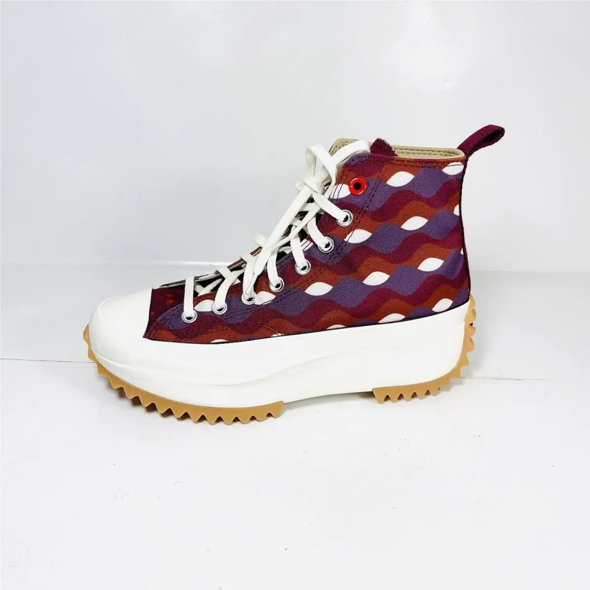 Converse Run Star Hike Hi Women’s Platform Sneakers Size 9.5 Dark Beetroot