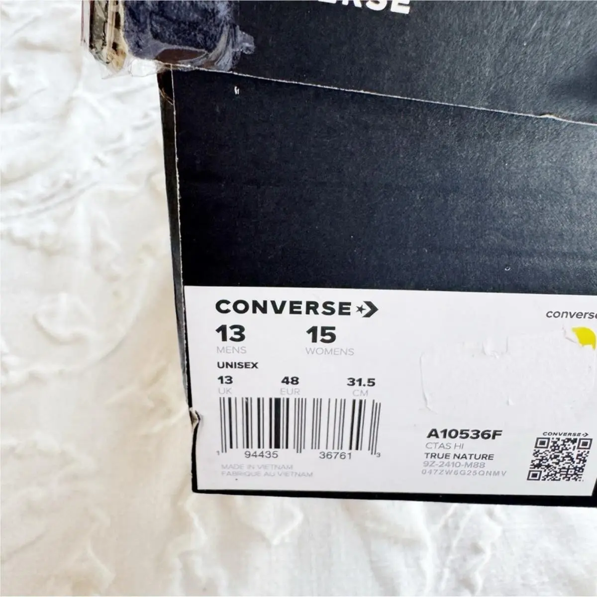 Converse shoes - UK 7