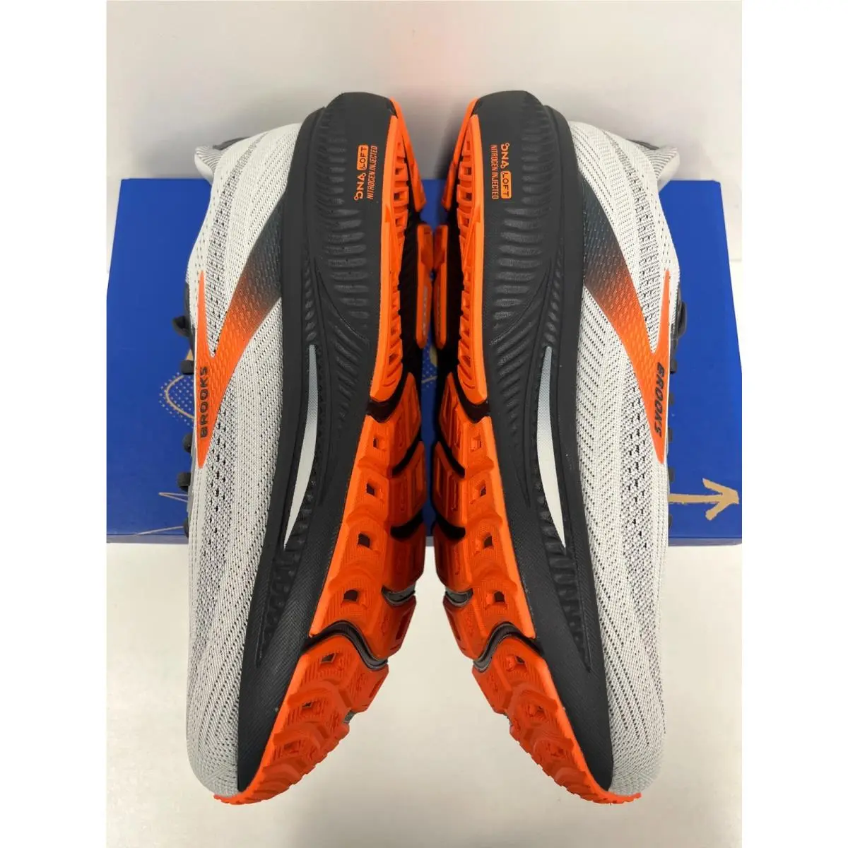 Brooks shoes - Brooks Ghost 17 - Ghost - Oyster Mushroom/Orange/Ebony (048) 3