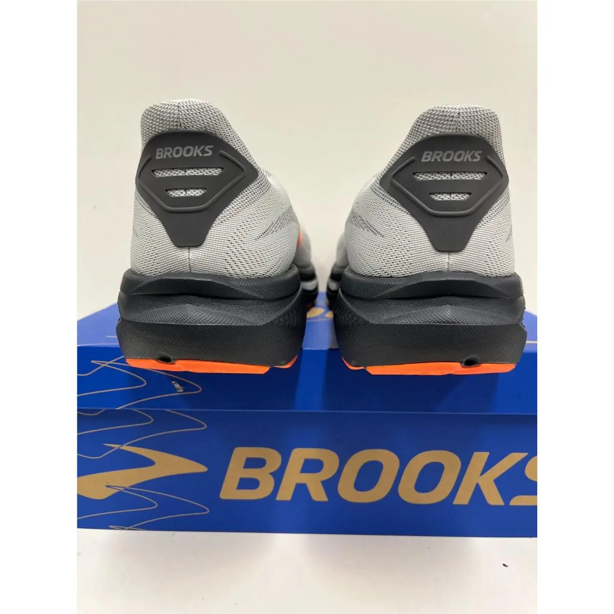 Brooks shoes - Brooks Ghost 17 - Ghost - Oyster Mushroom/Orange/Ebony (048) 5