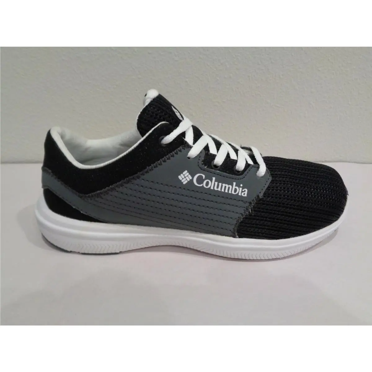 Columbia shoes - Black (UPC: 191455598256) 0