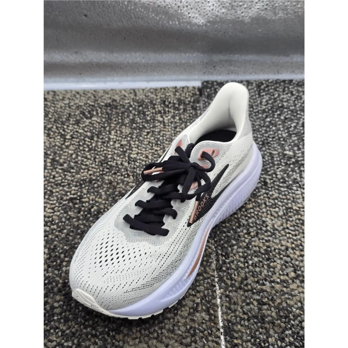 Brooks shoes - Brooks Ghost 17 - Ghost - Multicolor (UPC: 0195394673609) 0