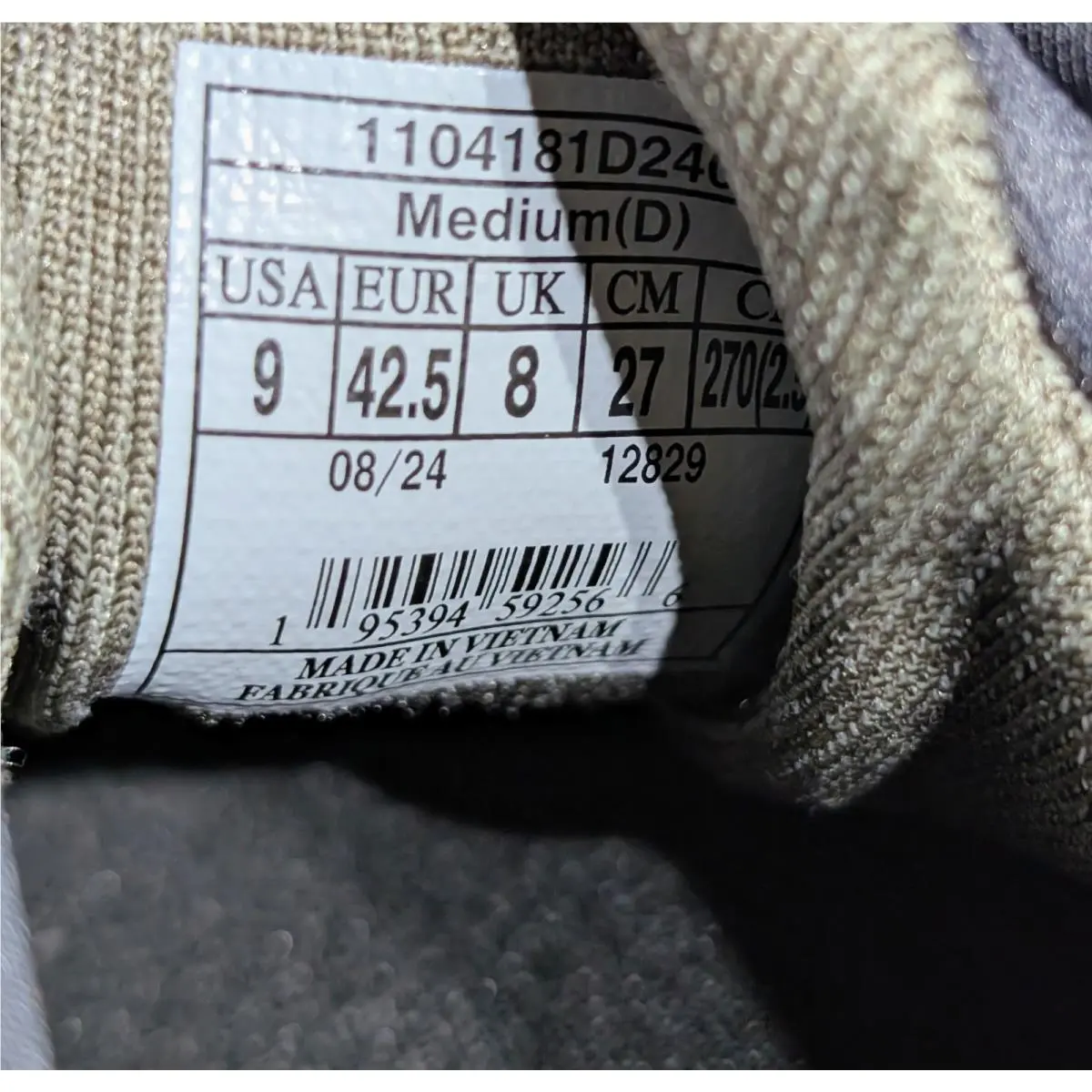 Brooks shoes - Brooks Ghost 16 - Ghost - 1104181D240 - Beige, Gray 10