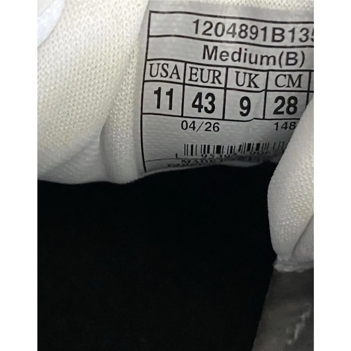 Brooks shoes - Brooks Revel - Revel - White 3