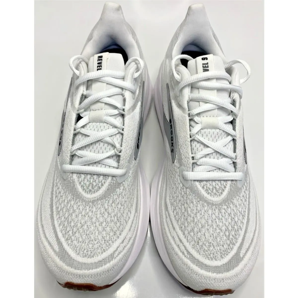Brooks shoes - Brooks Revel - Revel - White 2