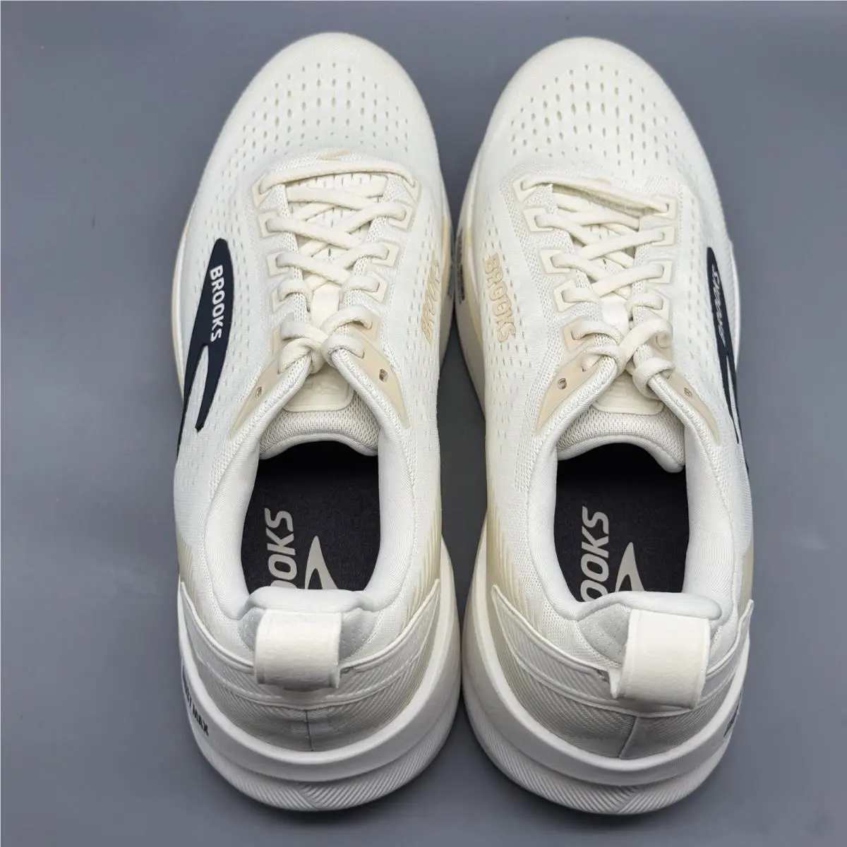Brooks shoes - Brooks Ghost Max 4 - Ghost Max - 1104961D227 - Navy (UPC: 0195394886726) 5