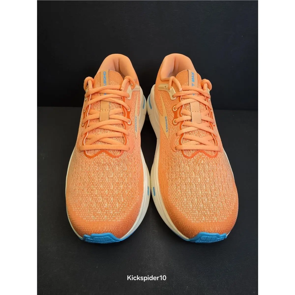 Brooks shoes - Brooks Ghost Max - Ghost Max - 1203951B818 - Papaya Apricot Blue 4