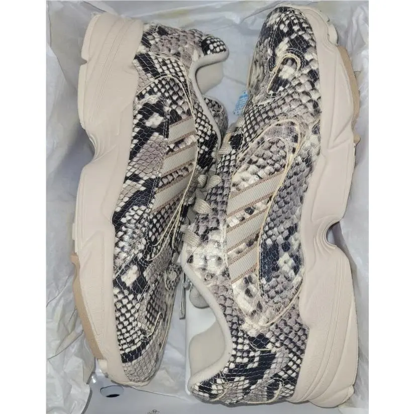 Adidas shoes - adidas Yung-1 - EG1717 - Multicolor 6
