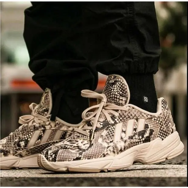 Adidas shoes - adidas Yung-1 - EG1717 - Multicolor 10