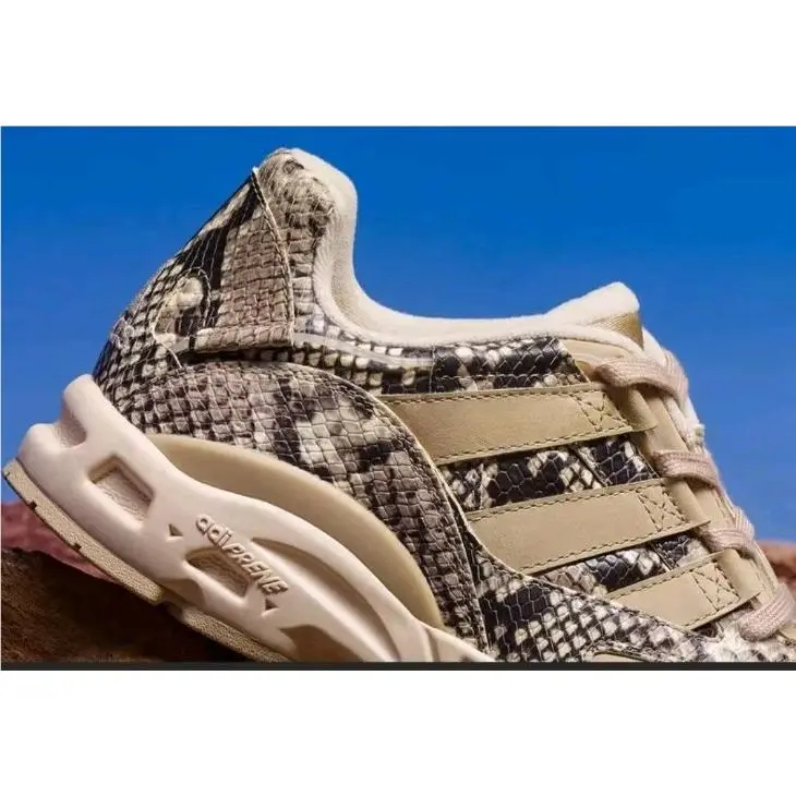 Adidas shoes - adidas Trainer - Trainer - EH0148 - Brown 8