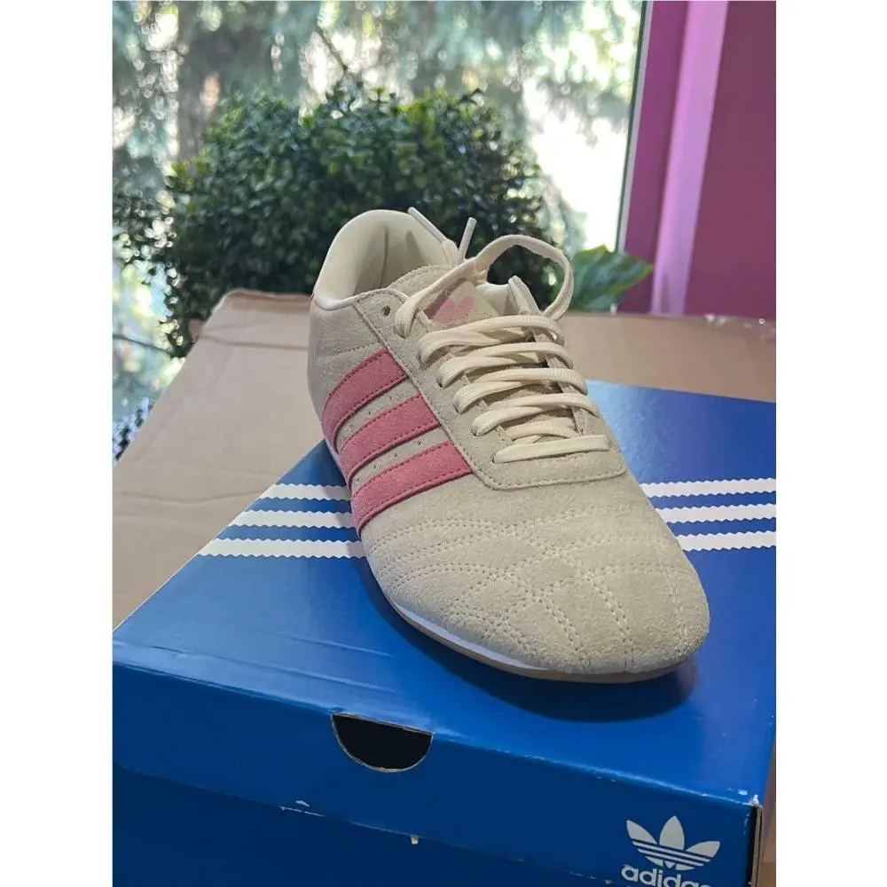 Adidas shoes - cream white/bliss pink 10