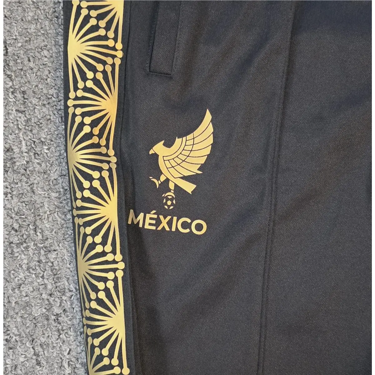 Adidas clothing - Black 0