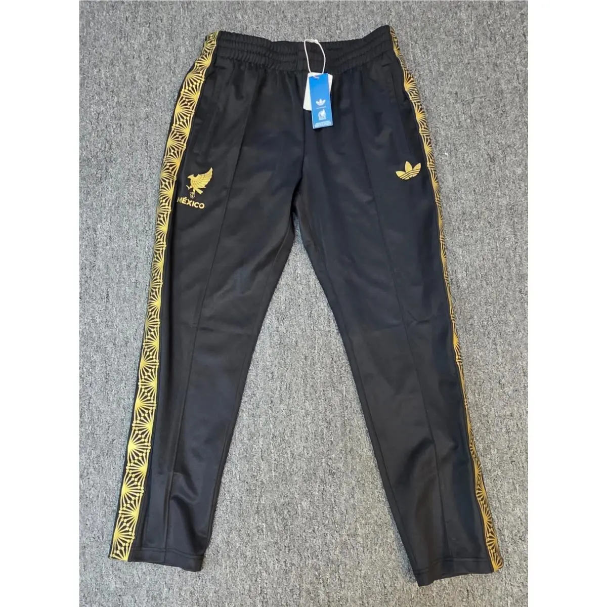 Adidas clothing - Black 5