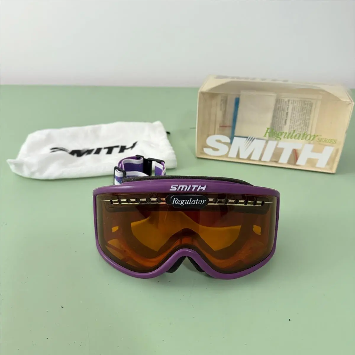 Nos Vintage 1992 Smith Otg Regulator Ski Goggles Violet Purple w Gold Lens by Smith Optics