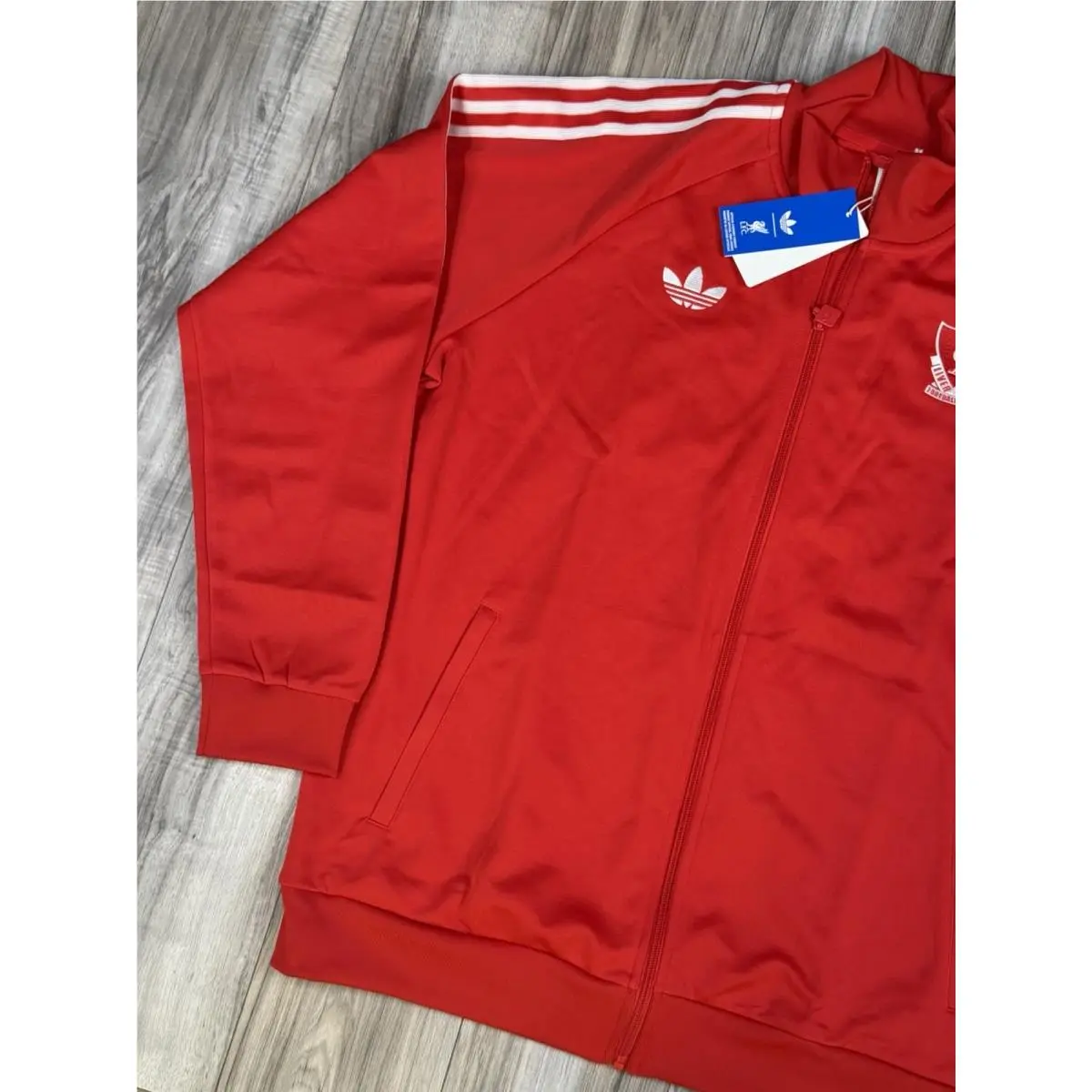 Adidas clothing - Adidas Liverpool FC Originals - Liverpool Originals - JZ0144 - Red 1