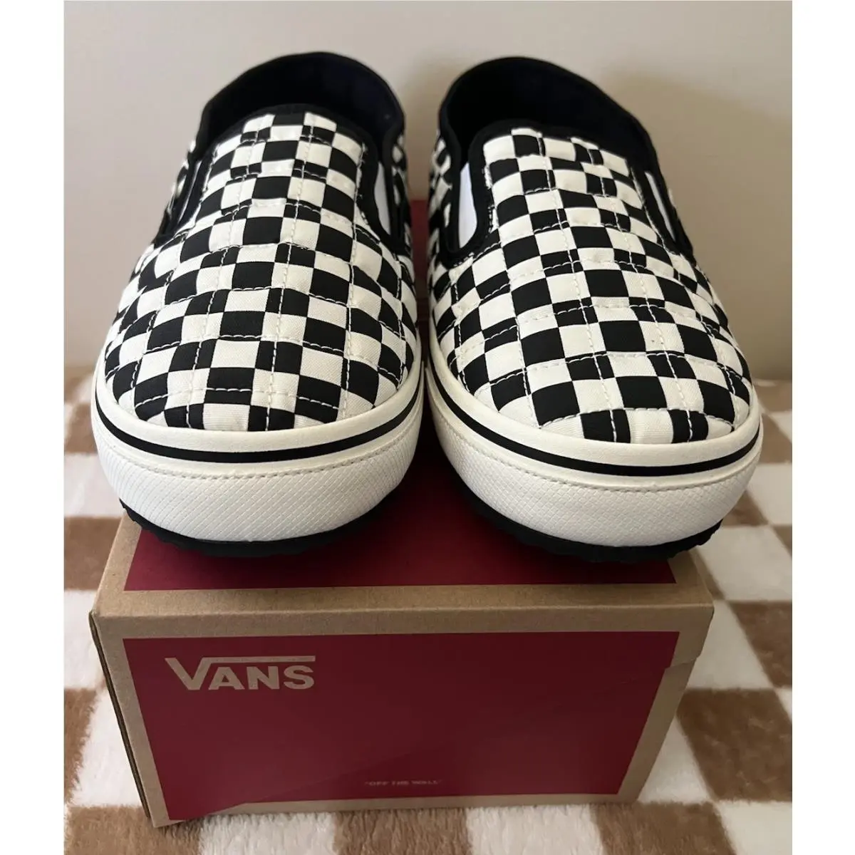 Vans shoes - VANS Slip-Er 2 - VN0A4UWOIB8 - White 8