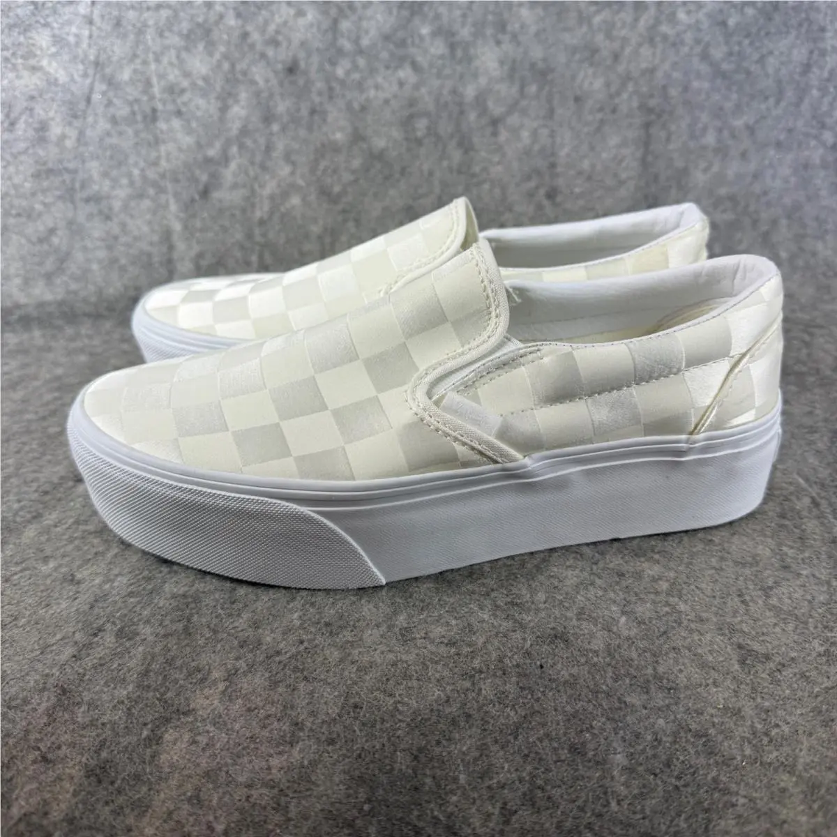 Vans shoes - Vans Classic Slip-On Stackform - Classic Stackform - White 1