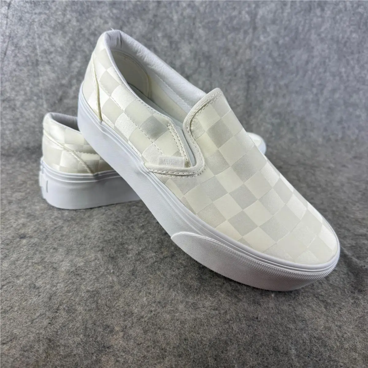 Vans shoes - Vans Classic Slip-On Stackform - Classic Stackform - White 4