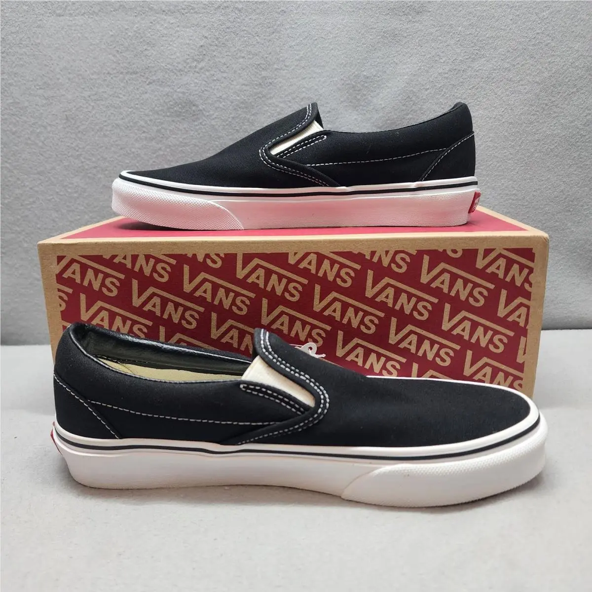Classic Slip-on Black White Canvas Skate Shoes Unisex Men 6 Women 7.5 by Vans
