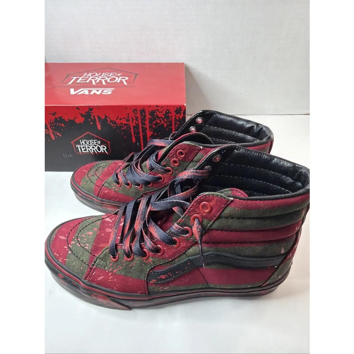 Vans shoes - VANS Sk8-Hi - Red, Green, Black (UPC: 0194901287872) 3
