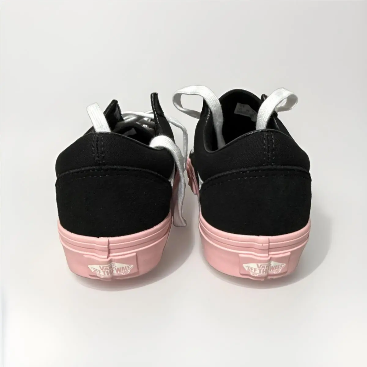 Vans shoes - Vans Old Skool - Old Skool - VN000D6WP1B - Black, Pink, White 3