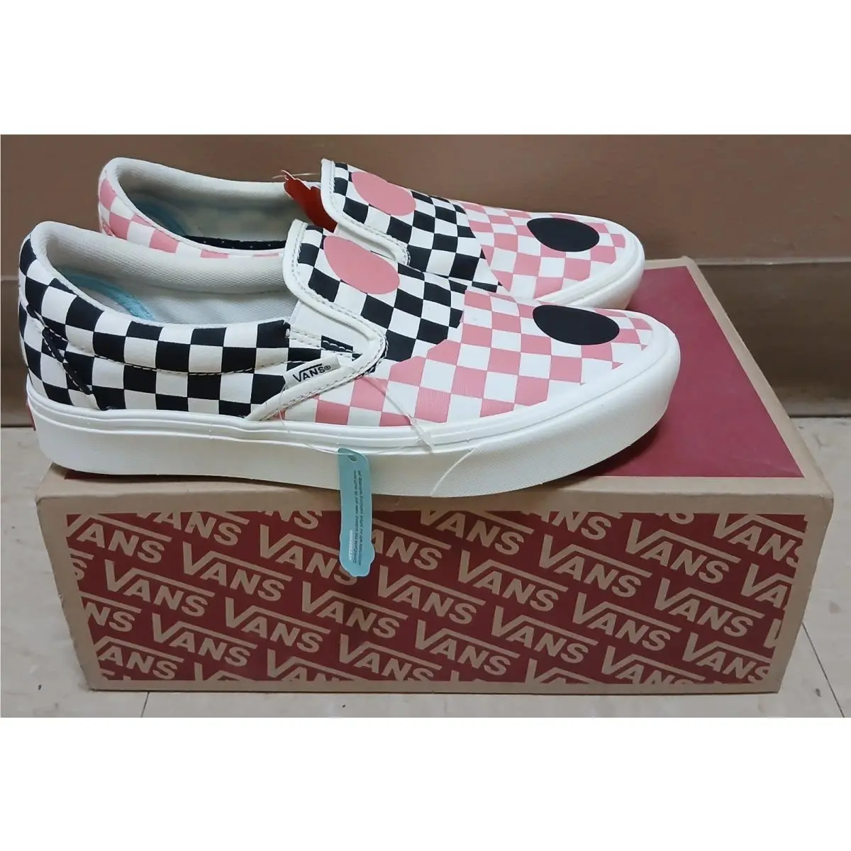 Comfycush Slip On VN0A5AO92HJ Ying Yang Canvas Black Pink Mens Shoes 7.5 US by Vans