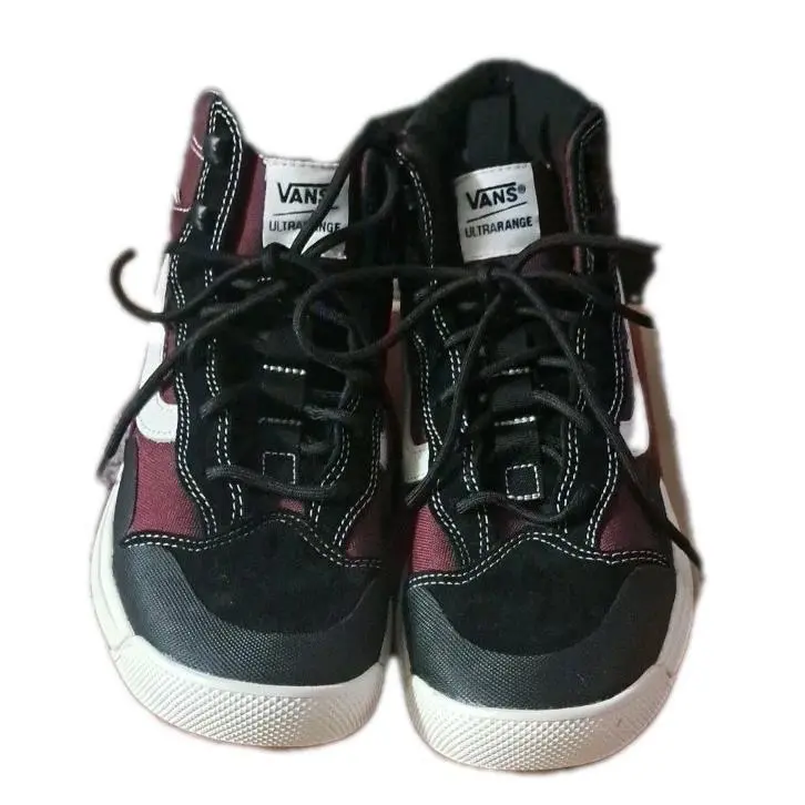 Ultrarange Exo Hi Mte Mens Sz 8 Womens 9.5 Port Royale Maroon Black White by Vans
