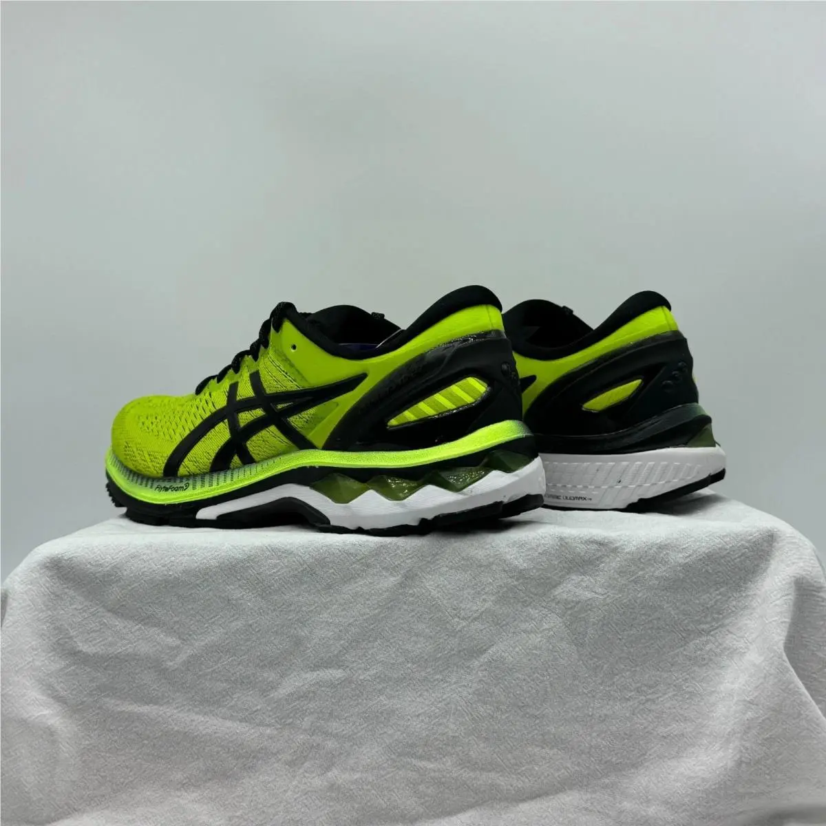 Asics shoes - ASICS GEL-Kayano - Green 9