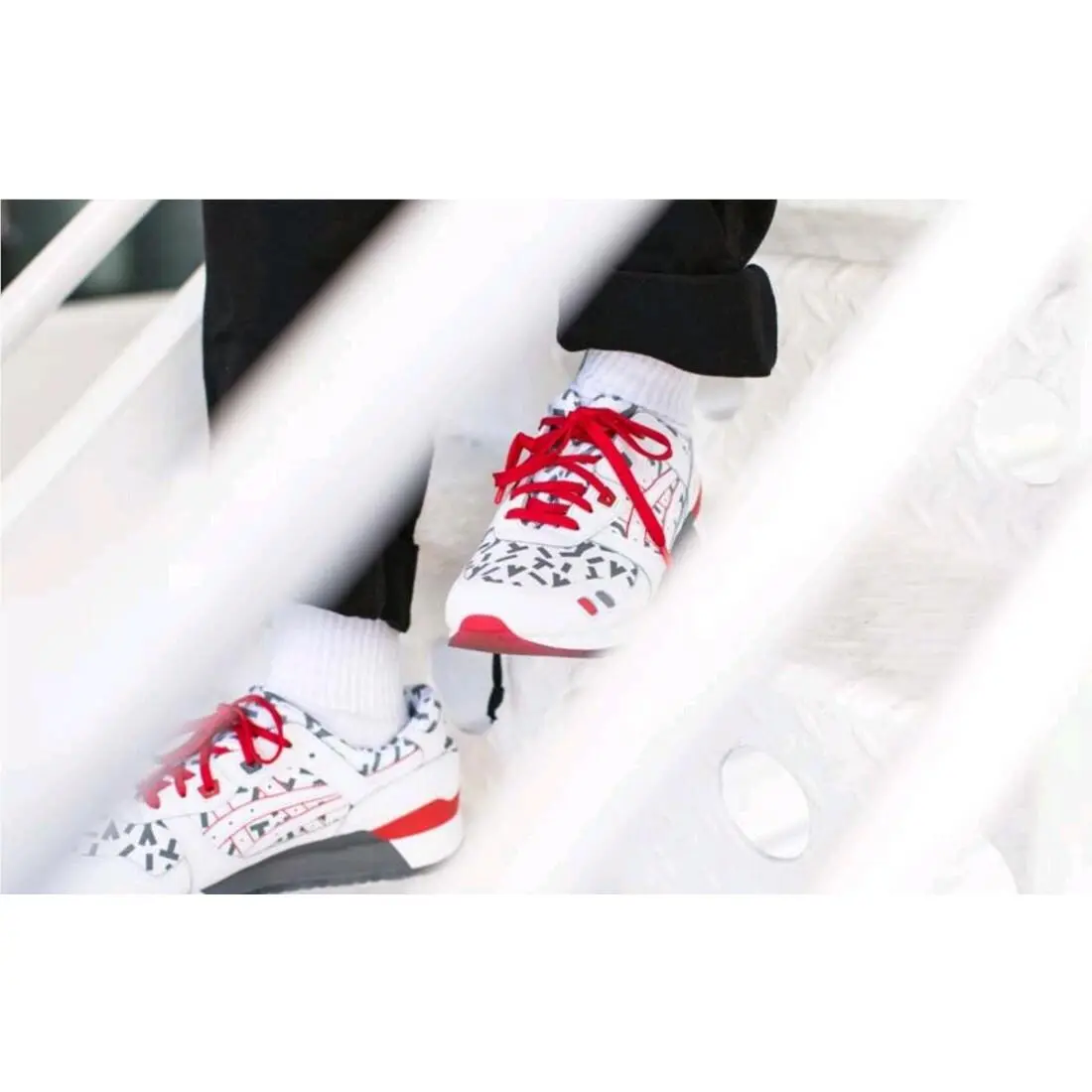 Asics shoes - Multicolor 5