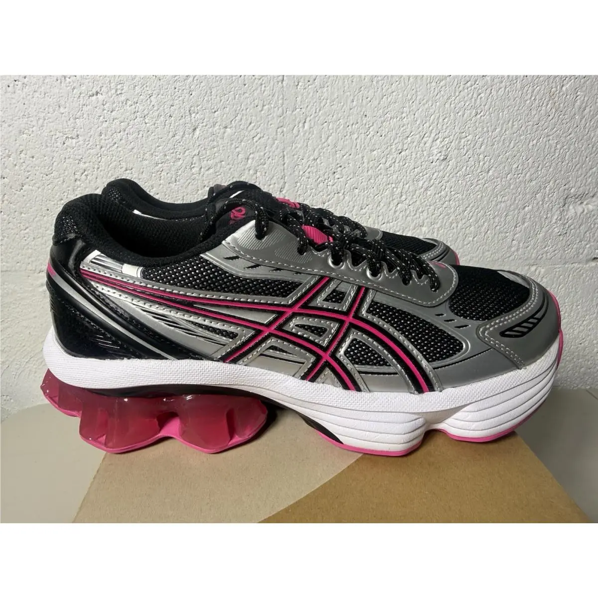 Asics Gel-kinetic Fluent Women’s Sneakers Black/pink 1203A963-001
