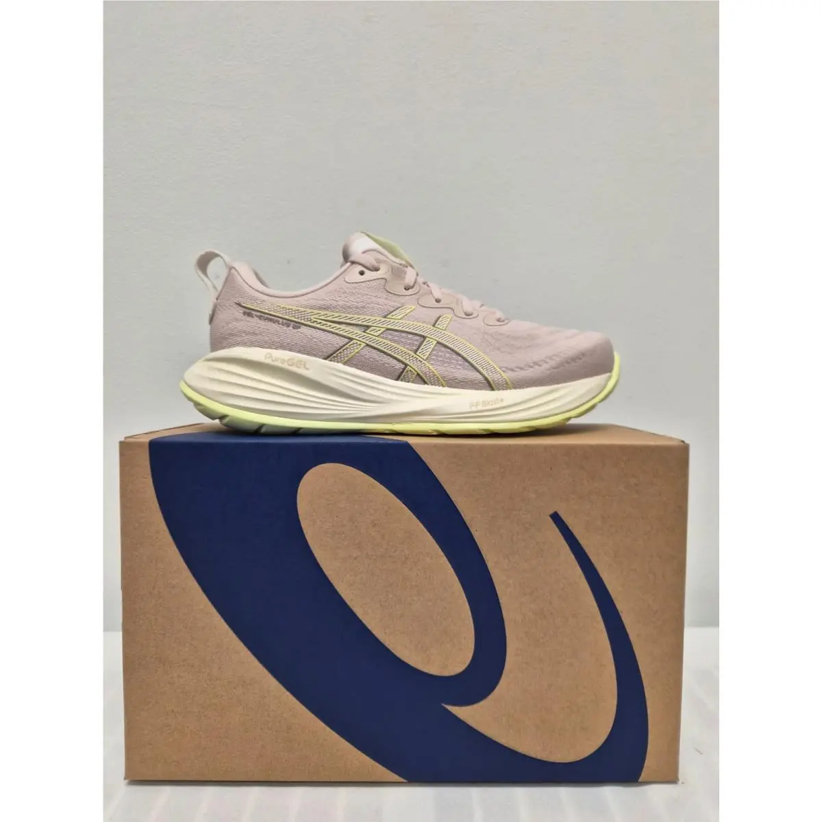Asics Gel-cumulus 27 Women`s Medium Width
