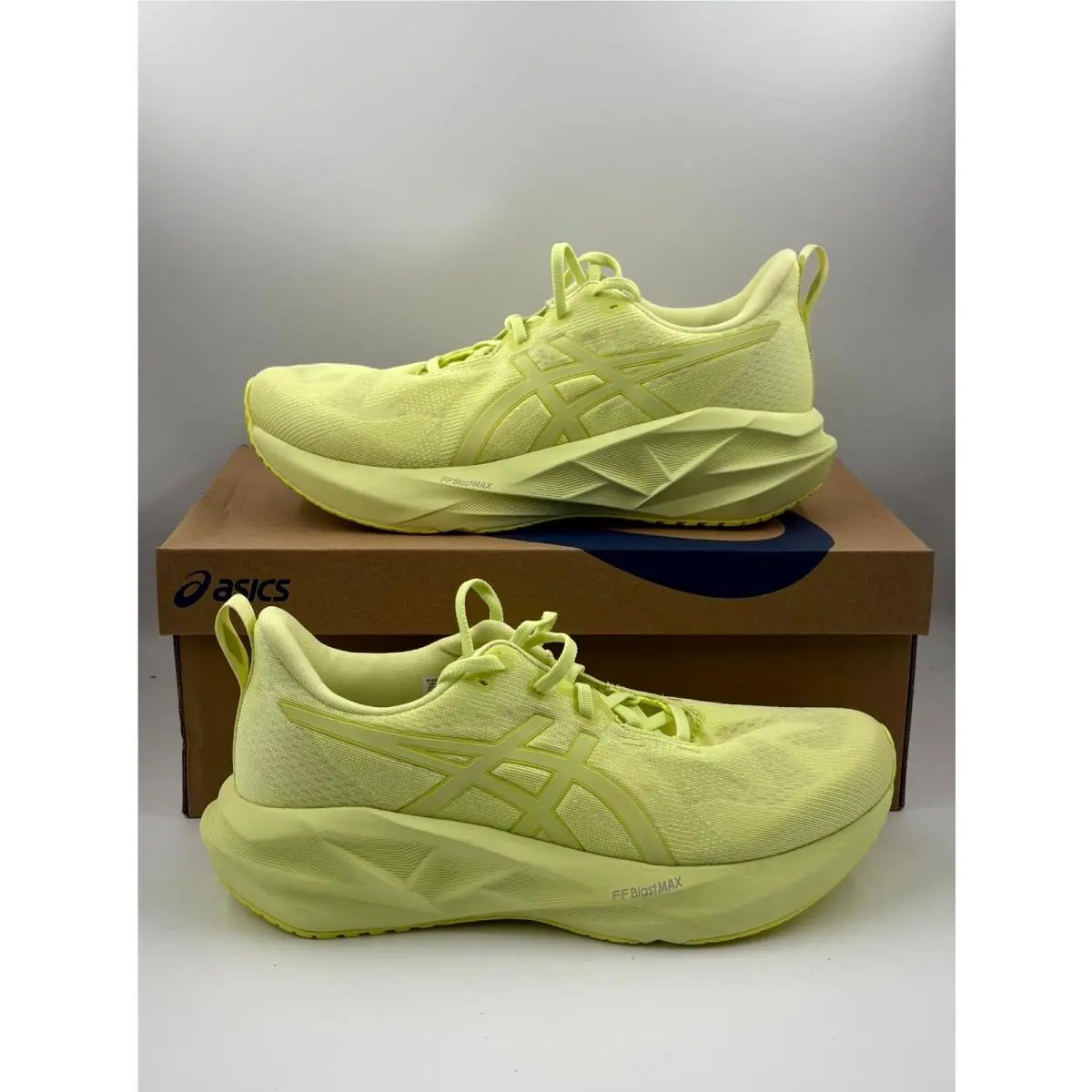 Asics shoes - ASICS Novablast - Novablast - 1011C032-750 - Green 5