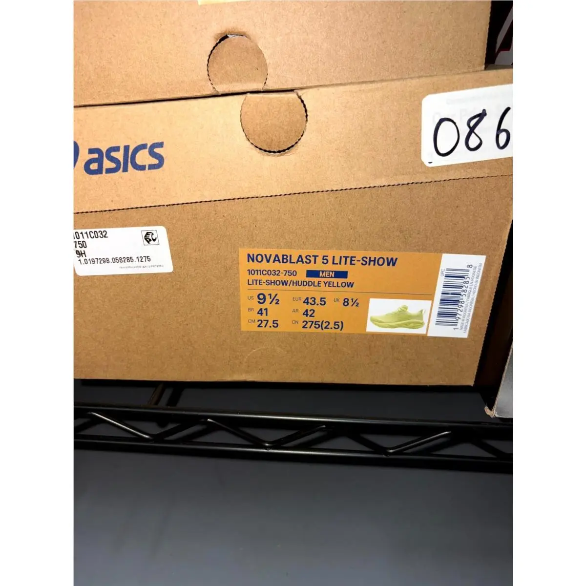 Asics shoes - ASICS Novablast - Novablast - 1011C032-750 - Green 4