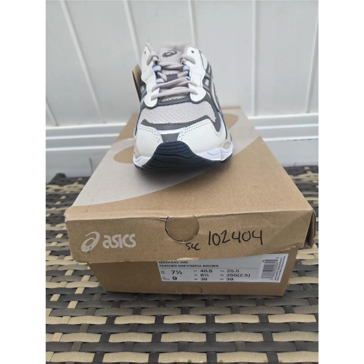 Asics shoes - ASICS GEL-Run - 1203A542 - Feather Grey/Selia Brown 2