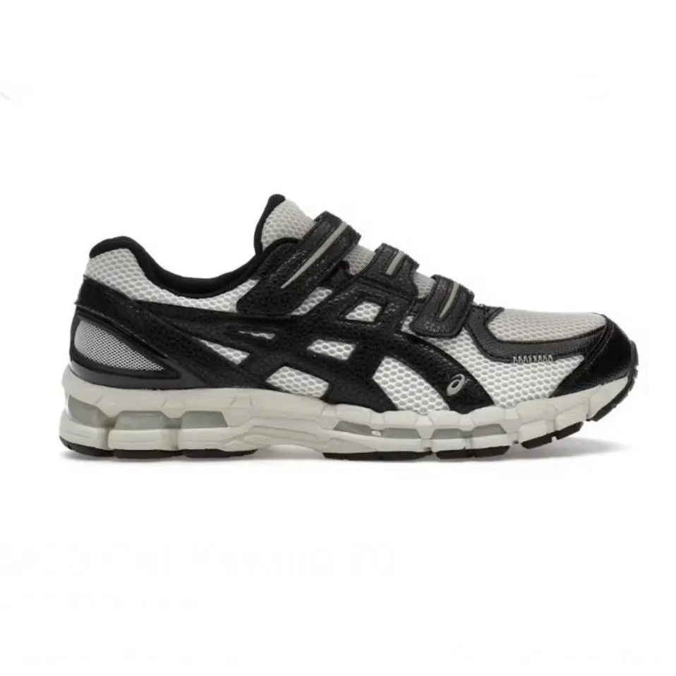 Asics Gel Kayano 20 Malt/mens 6/Women’s 7.5