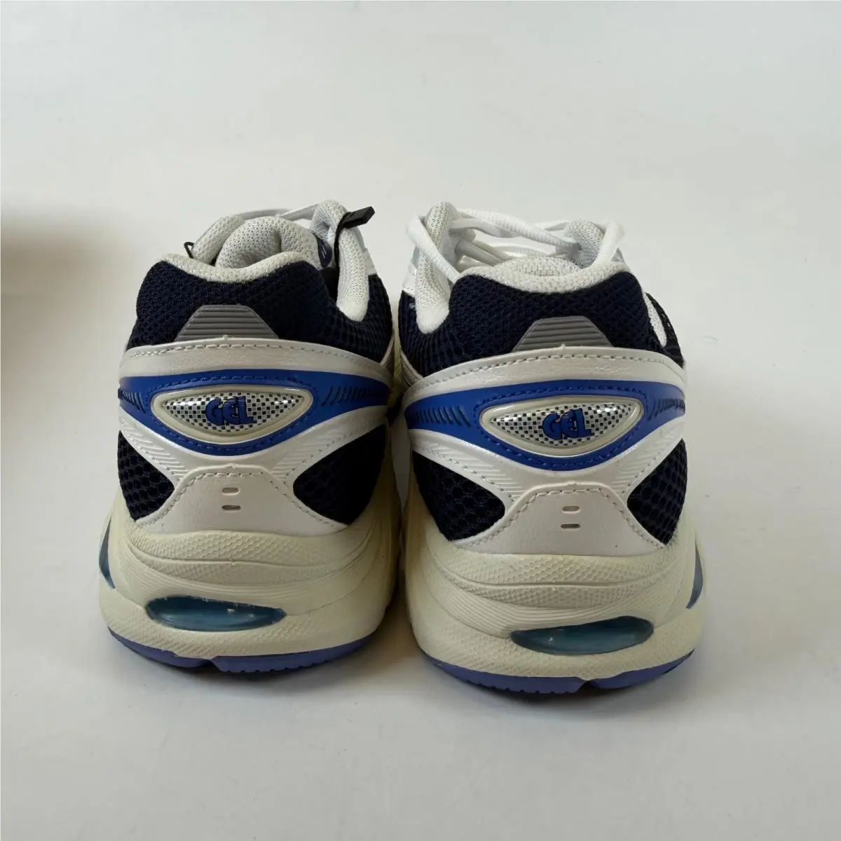 Asics shoes - ASICS GT-2160 - White 3