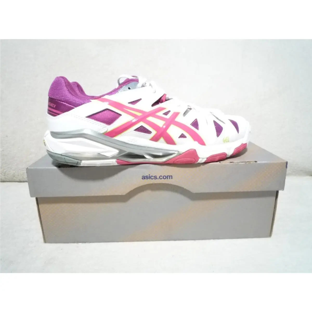 Asics Gel Sensei 5 Women`s Volleyball Shoes White/magenta/lime Size 10