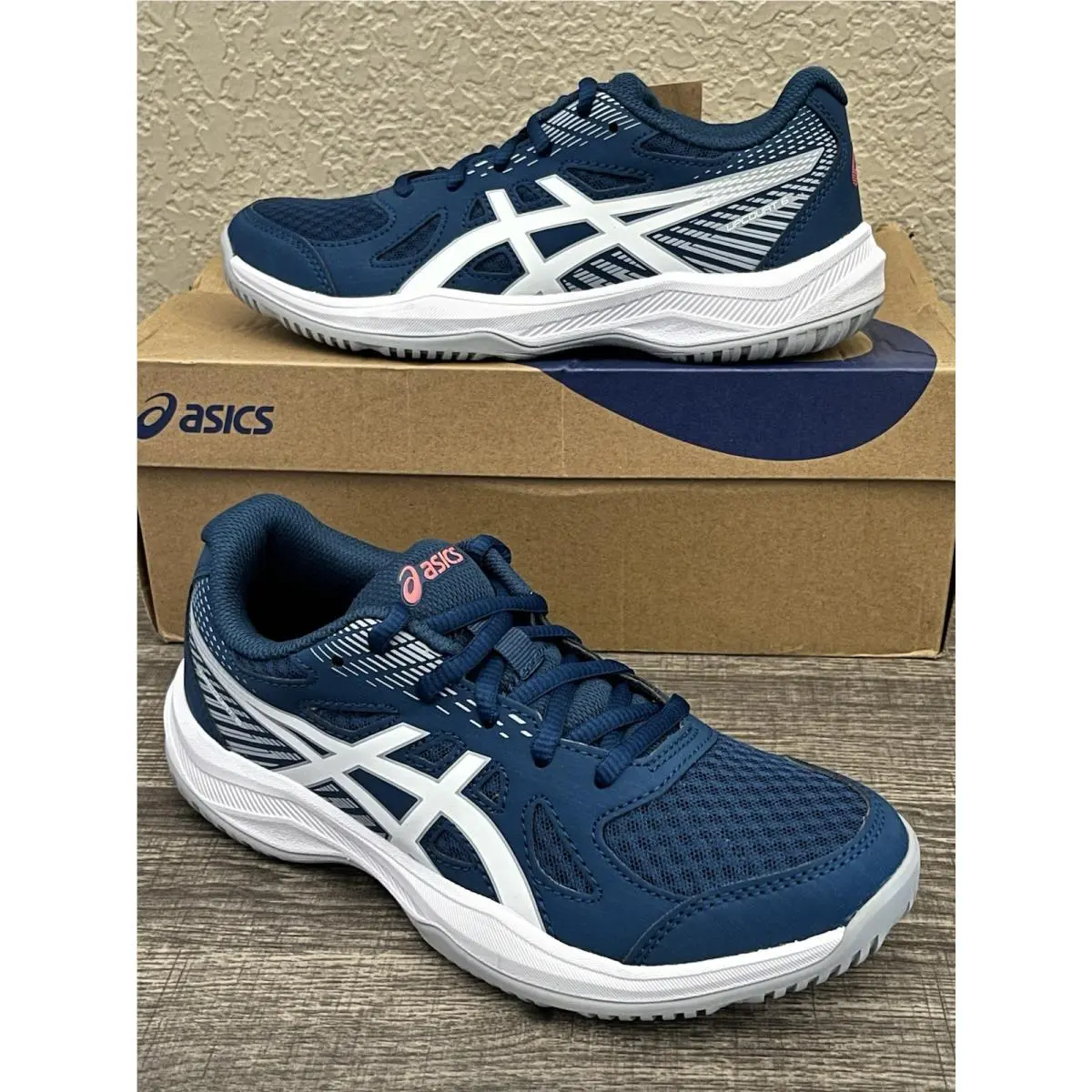 Asics Youth Tennis Shoes “upcourt 6 Grade Shoes” Kids Size-4