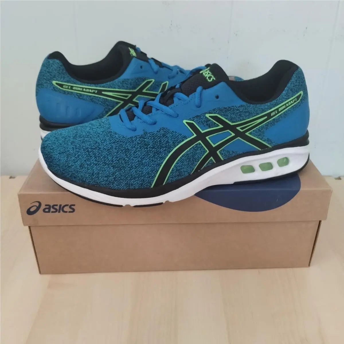 Men`s Size 10 Asics Gel Run Adapt Electric Blue Black Neon Green Sneakers