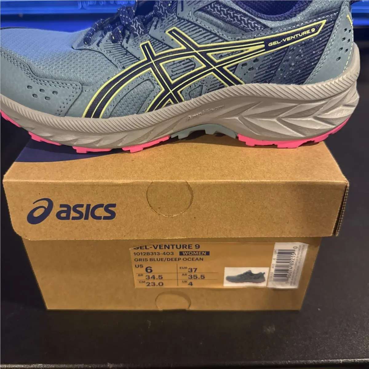 Asics - Gel Venture 9 - Gris Blue - Women’s Size 6 - Wide Width