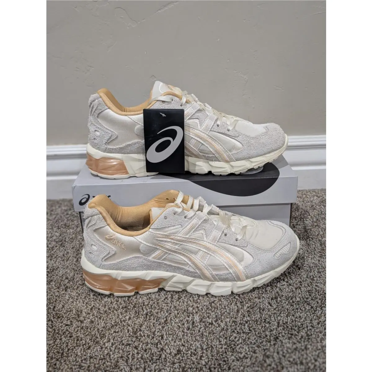 Size 9 Men`s Asics Gel-kayano 5 Kzn Cream/champagn Lace Up Shoes 1021A348-100