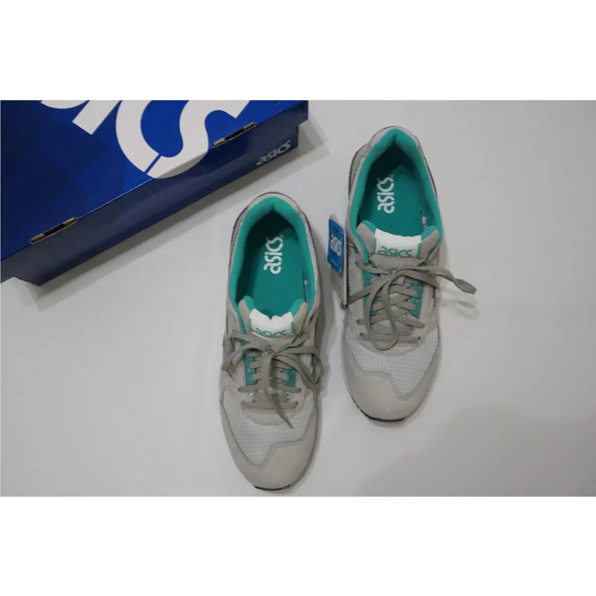 Asics shoes - Gray 3