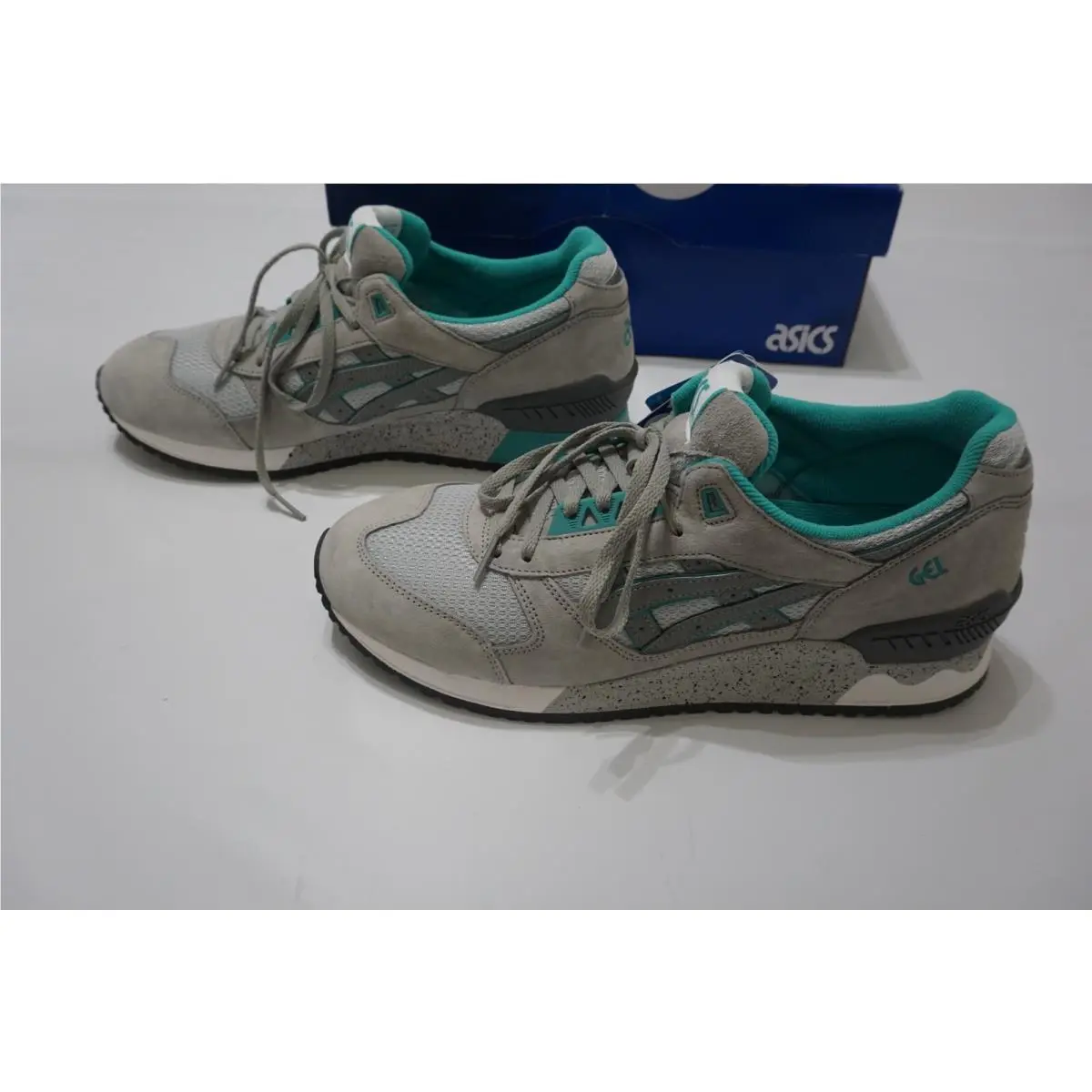 Asics shoes - Gray 4