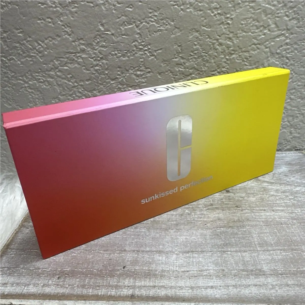 Clinique Sunkissed Perfection Palette Mattify Glow Precious Posy Sunkissed