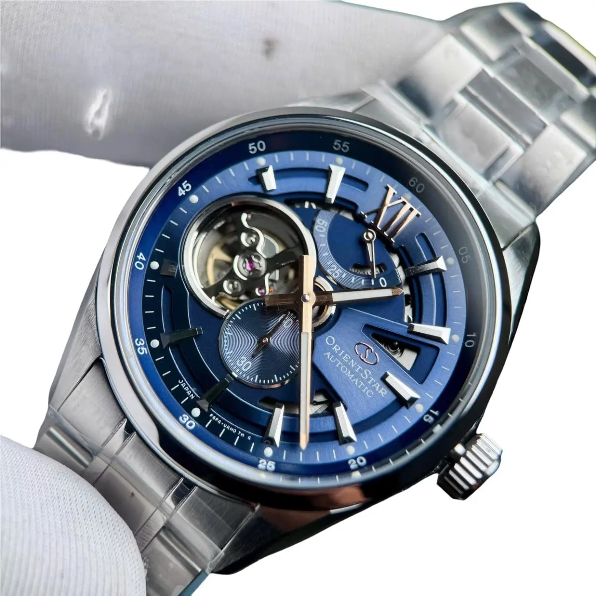 Orient Star Automatic Sapphire Blue Dial Men`s Watch Power Reserve RK-AV0135L