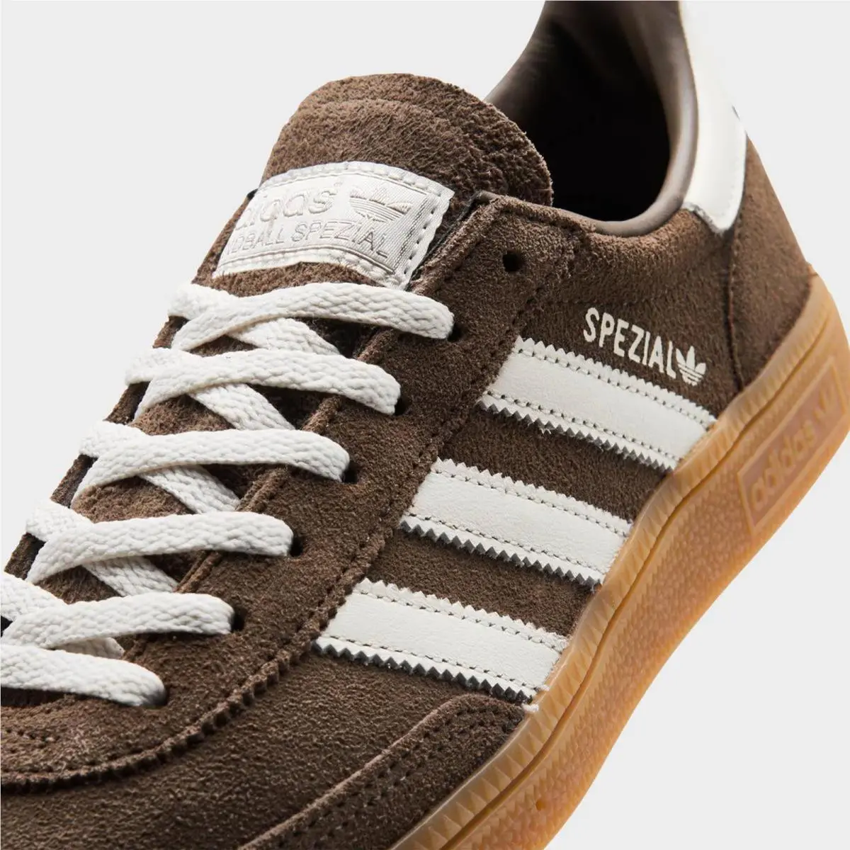 Adidas shoes - IF6490 201 - Earth Strata/Off White/Gum 0
